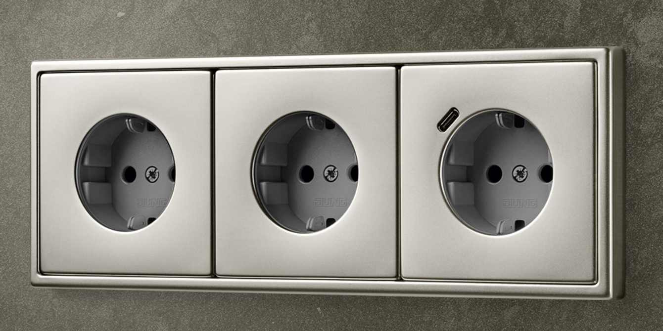 SCHUKO® Steckdosen mit USB bei Elektrotechnik Buberl in Bad Soden am Taunus