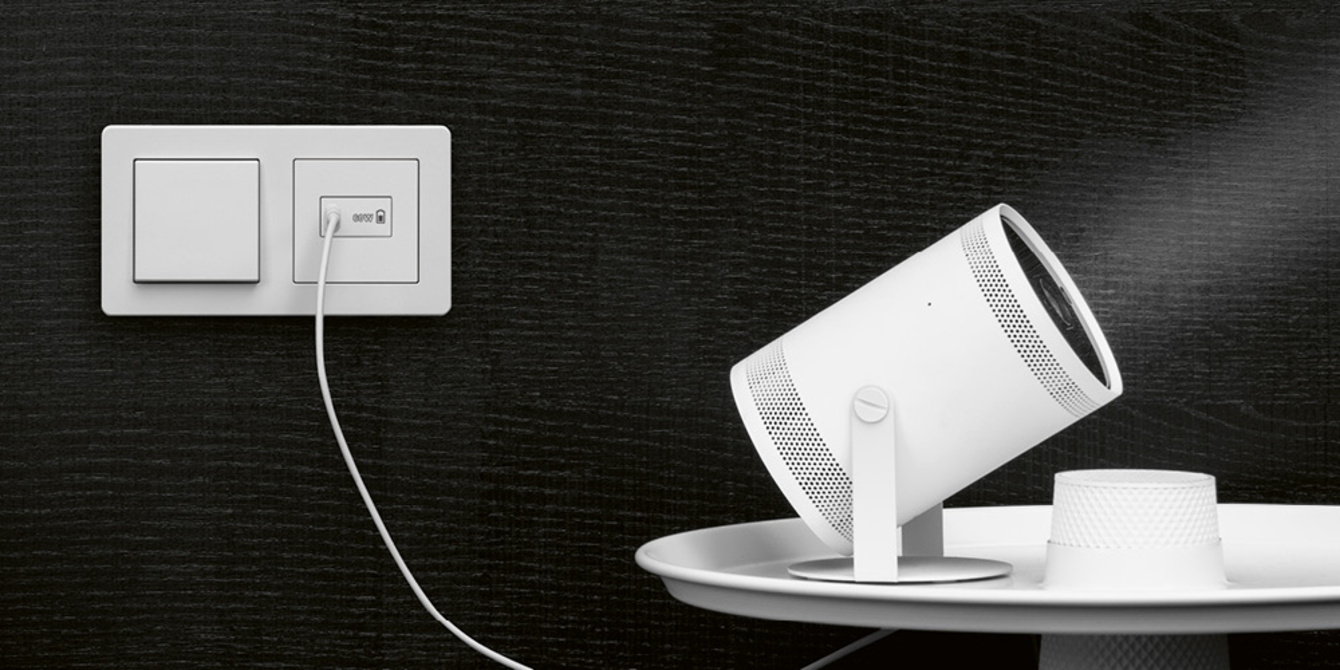 Ladegerät USB PD 60 bei Elektrotechnik Buberl in Bad Soden am Taunus